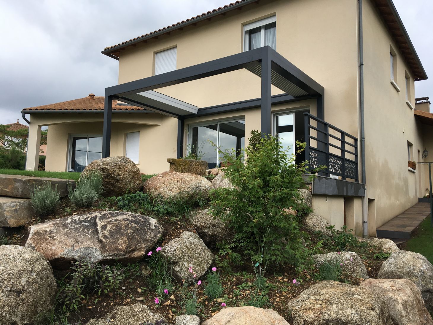Porte en aluminium
