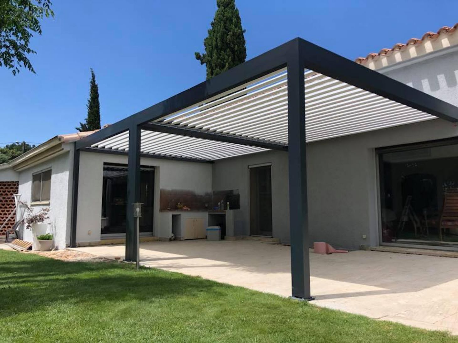 Pergola solaire